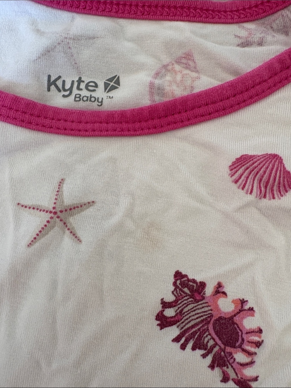 Kyte Pink Shell-Print Pajama Set - Picture 3 of 3